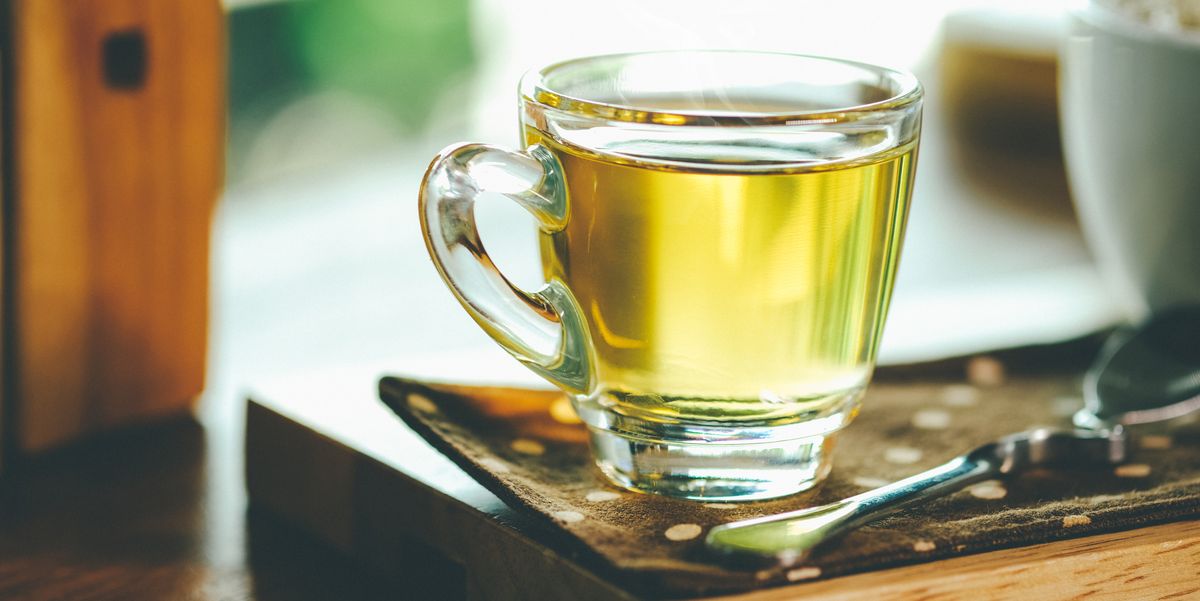 phụ nữ mang thai nên uống một tách trà xanh trong một ngày.